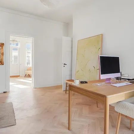 Apartament Fantastisk Herskabslejlighed I Hjertet Af Kbh Kopenhaga