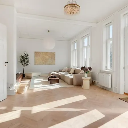 Apartament Fantastisk Herskabslejlighed I Hjertet Af Kbh *